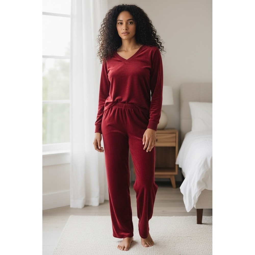 Willow Wear Pajama Set Womens M Red Solid V-Neck Long Sleeve 2-Piece cozycore